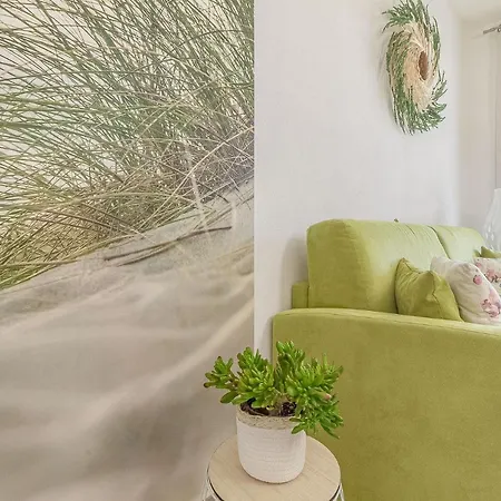 Skyfive Earth Apartment *